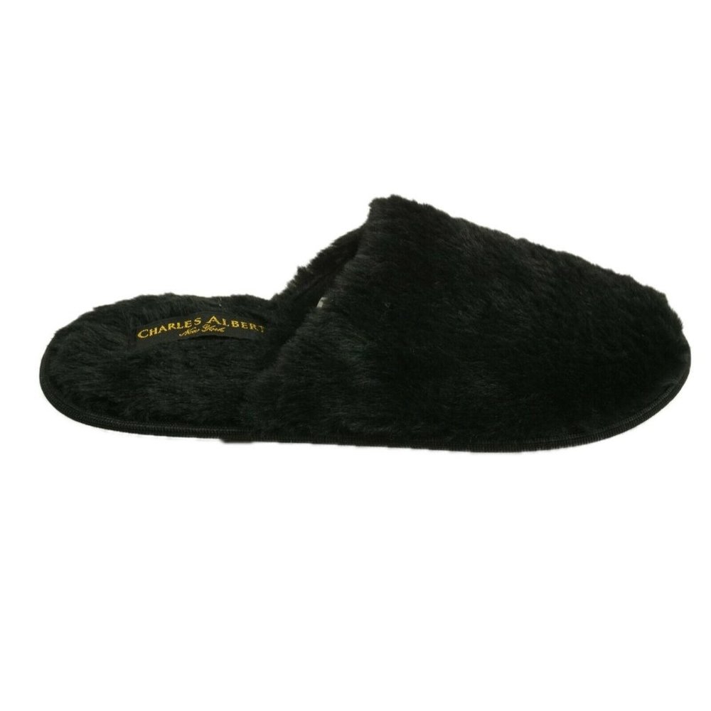 NWOB‎ Charles Albert Camila Women's Size Medium Black Faux Fur Comfy Slippers